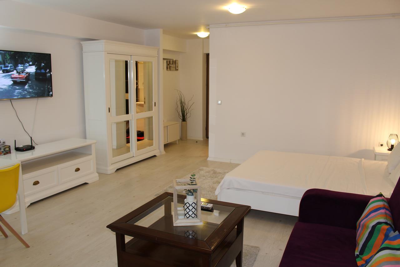 Airport Residence 2 Otopeni Eksteriør billede